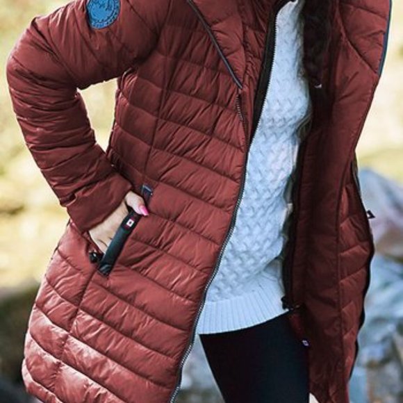 Canada Weather Gear cranberry satin puffer L NWT - Picture 2 of 5